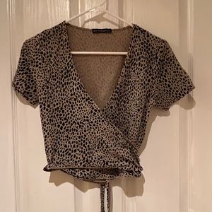 Brandy Melville wrap top